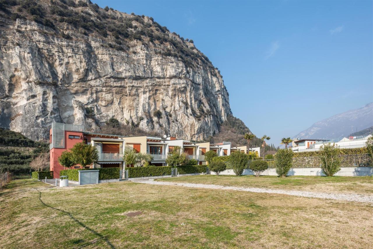 Garda Sails, Relax + Thermae Torbole Sul Garda ภายนอก รูปภาพ